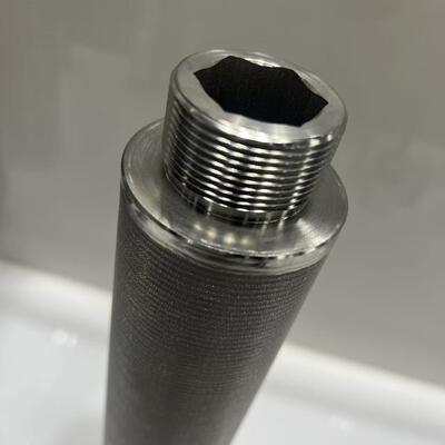 Cartuccia di filtro a maglia sinterizzata in acciaio inossidabile da 316L da 10 pollici, resistente alle alte temperature e alla corrosione per applicazioni ad alto flusso