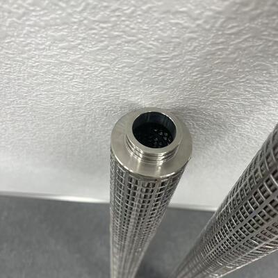 Cartuccia di filtro in fibra di acciaio inossidabile con elevata capacità di contenimento della sporcizia